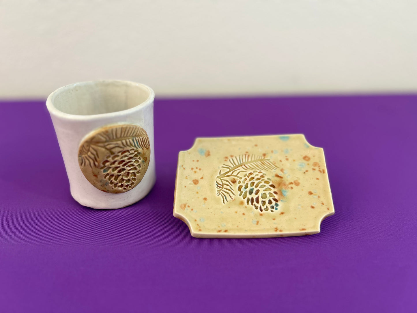 Mocha Marble Pinecone Tumbler and Soapdish Set