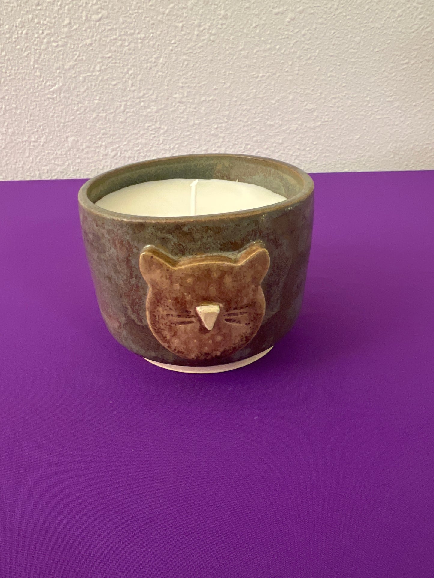 Unscented Candle in Brown Cat Face Smoke Ceramic Holder