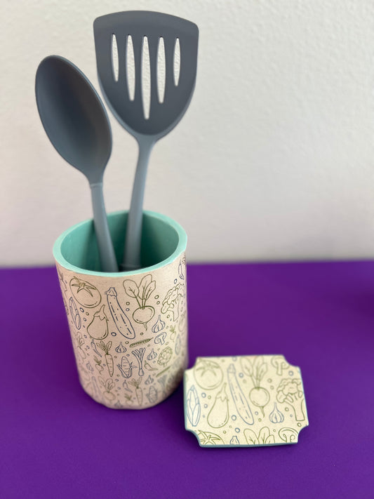 Vegetable Ceramic Utensil Canister/Spoon Rest Set in Seafoam