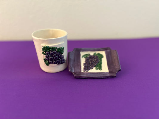 Plum Grapes Tumbler and Soapdish Set