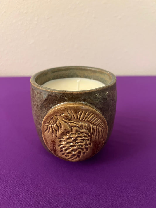 Pine scented Candle in Pine Cone Ceramic Holder