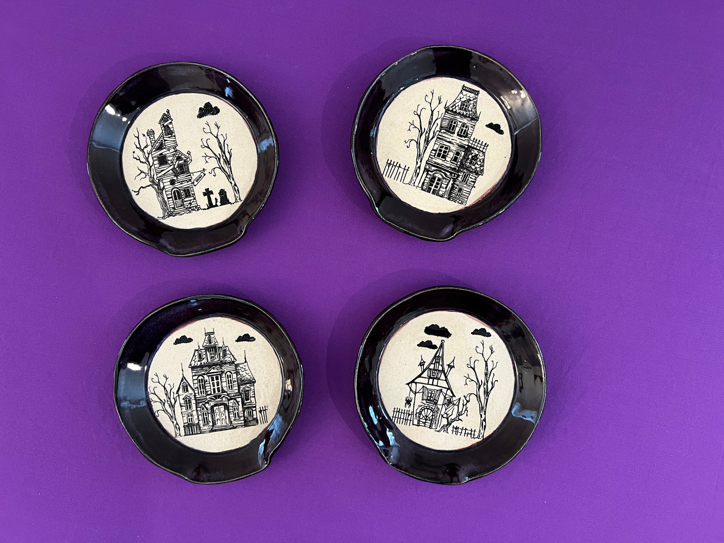 Haunted House Spoon Rest